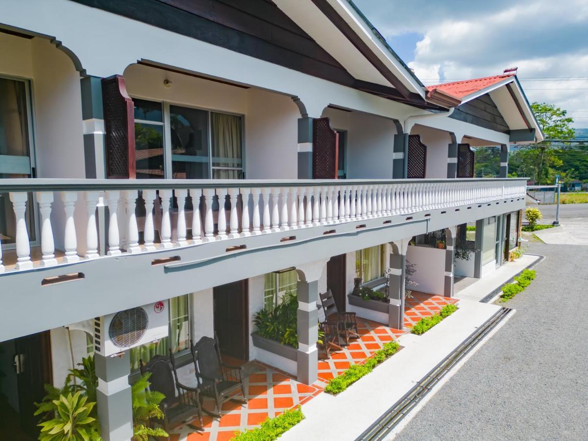 Hotel Sierra Arenal La Fortuna Exterior foto